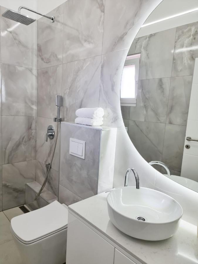 Adria Mare Appartement Crikvenica Buitenkant foto